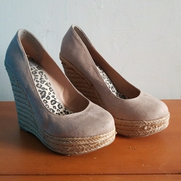 Wedge heels - Picture 1 of 4